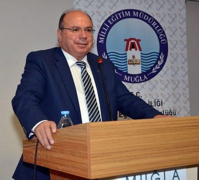 Vali &Ccedil;i&ccedil;ek 7. Bilim Şenliği&rsquo;nin A&ccedil;ılışını Yaptı 2