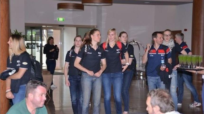 Filenin Sultanları Bak&uuml; 2015 &Ouml;ncesi Gloria Sports Arena&rsquo;da