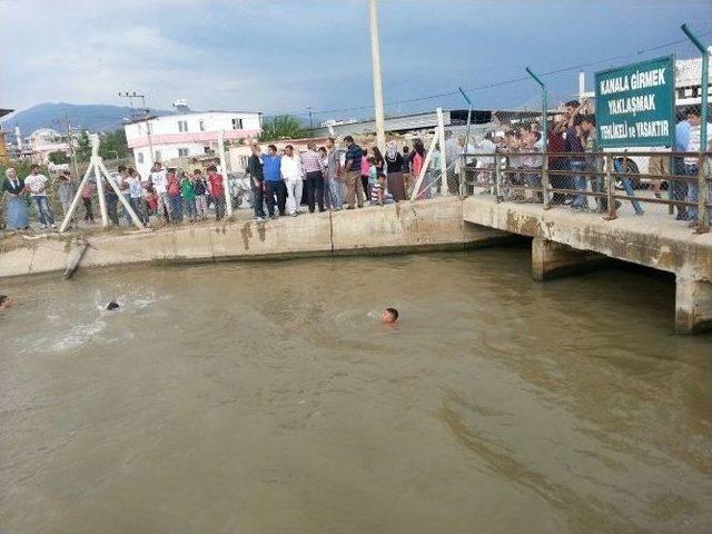 Serinlemek İçim Girdiği Sulama Kanalında Kayboldu