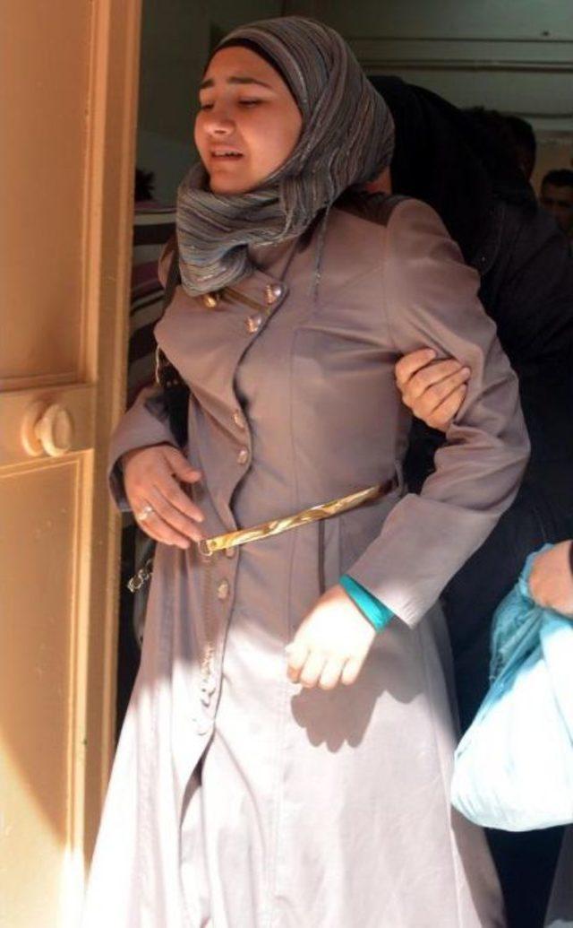 20 Liraya Yevmiye Ile &Ccedil;alışan Suriyeli Gen&ccedil; Elektrik Akımına Kapılarak &Ouml;ld&uuml; 1