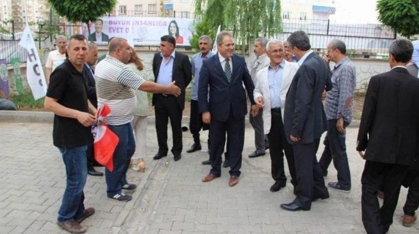 Bin 500 Kişi Hdp&rsquo;ye Ge&ccedil;ti