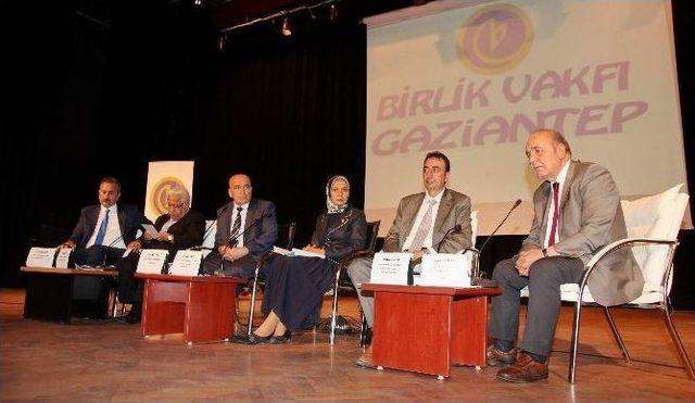 Gaziantep &Uuml;niversitesi&rsquo;nde Başkanlık Sistemi Paneli 1