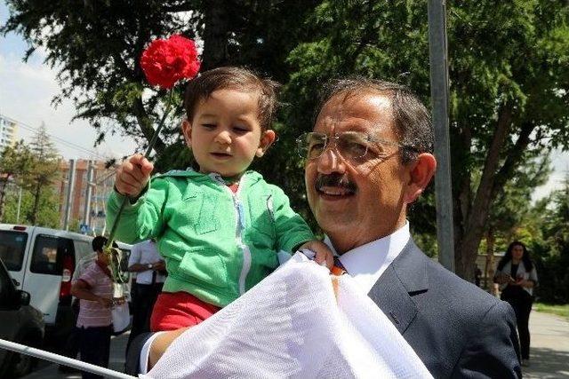 Ak Parti&rsquo;den Talas&rsquo;ta Sevgi Y&uuml;r&uuml;y&uuml;ş&uuml; 2