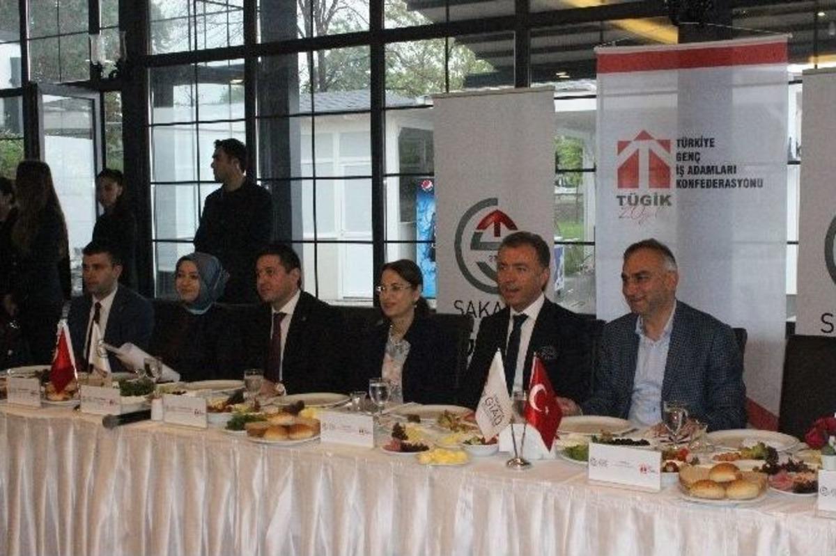 Bakan İslam: &ldquo;ekonominin B&uuml;y&uuml;meye Devam Etmesi İ&ccedil;in İstikrar Şart&rdquo;