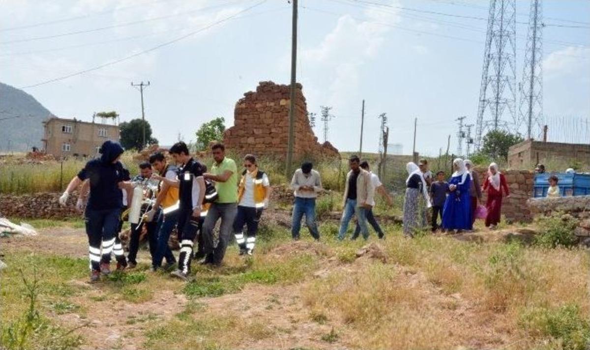 İntihara Teşebb&uuml;s Eden Kadına İlk M&uuml;dahale Askerden