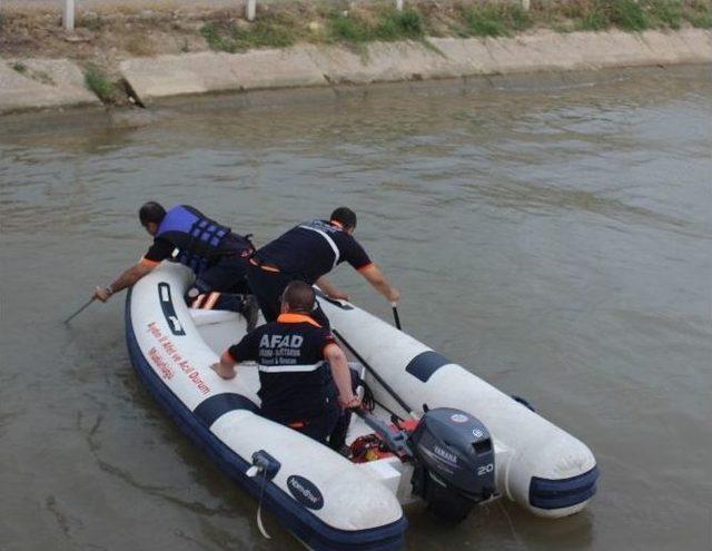 Serinlemek İçim Girdiği Sulama Kanalında Kayboldu