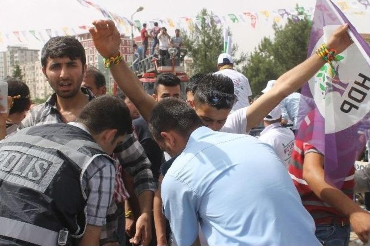 Selahattin Demirtaş Mardin&rsquo;de Konuştu
