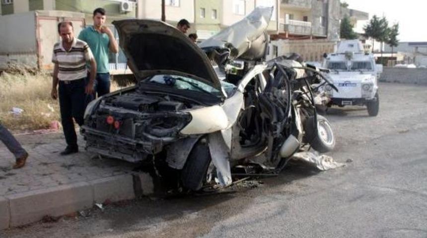 Kamyona &Ccedil;arpıp Devrilen Otomobilde 1 Kişi &Ouml;ld&uuml;