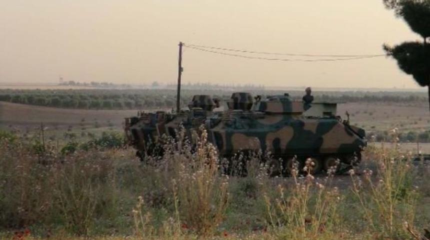 Kilis Sınırında &Ccedil;atışma Şiddetlendi