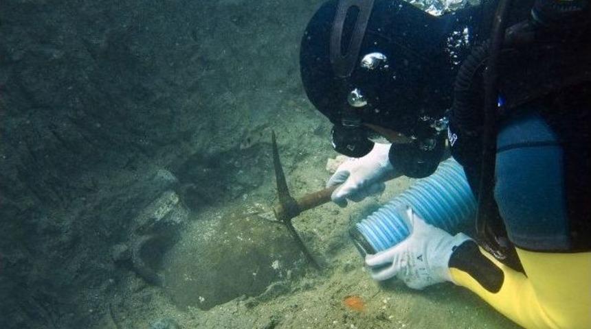 Batık Osmanlı Savaş Gemisinin Bulunduğu B&ouml;lgede Kazı Heyecanı