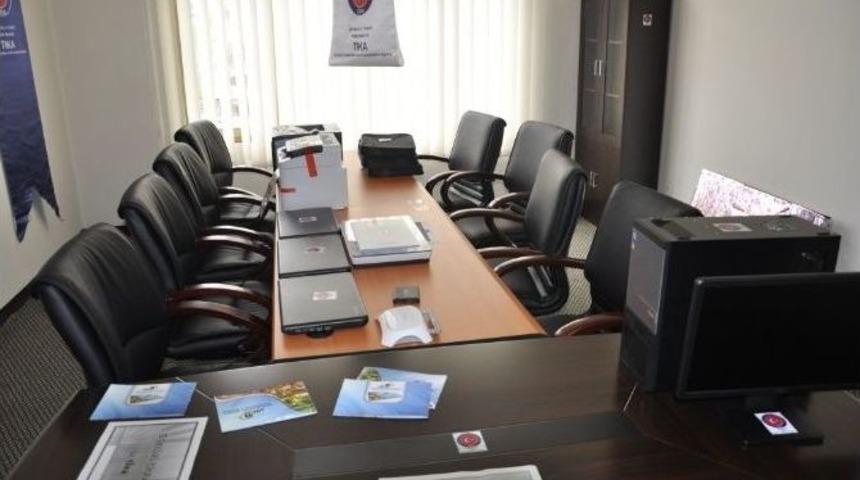 Etiyopya’da Model Graduates Sivil Toplum Kuruluşuna Donanım Desteği