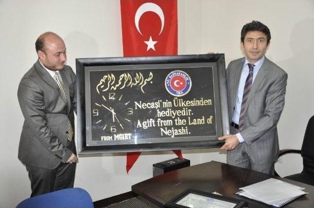 Etiyopya’da Model Graduates Sivil Toplum Kuruluşuna Donanım Desteği 1