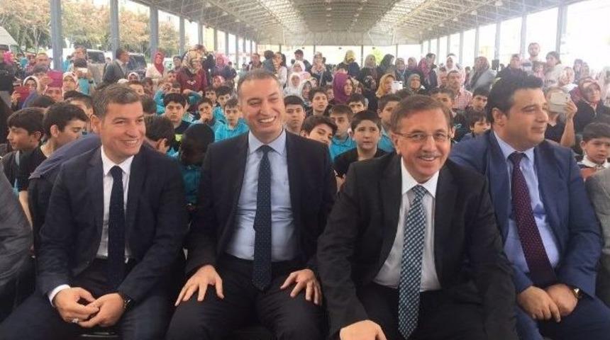 &Ccedil;etin, İmam Hatip Kermesinin A&ccedil;ılışını Yaptı