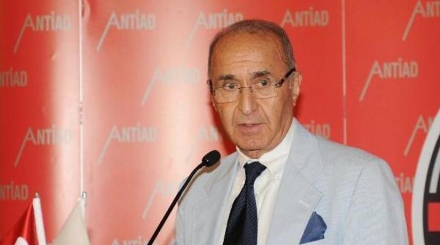 Hikmet &Ccedil;etin: Hdp'nin Meclise Girmesi Lazım