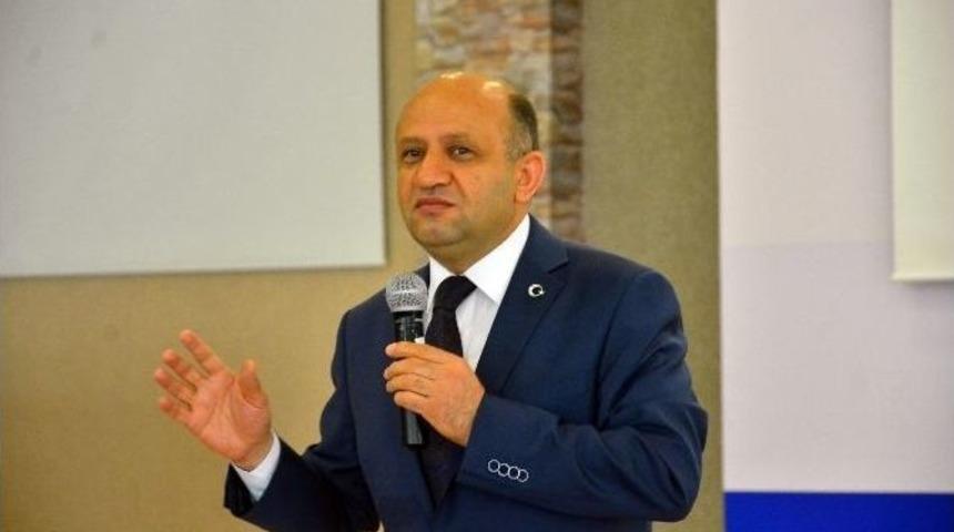 Bakan Işık, Muhtarlar İle Bir Araya Geldi