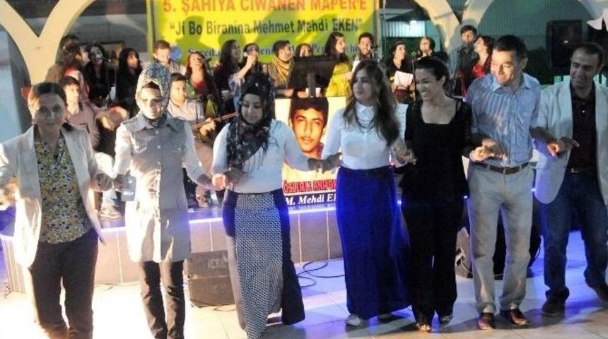 Gen&ccedil;lerden Yıl Sonu Ş&ouml;leni