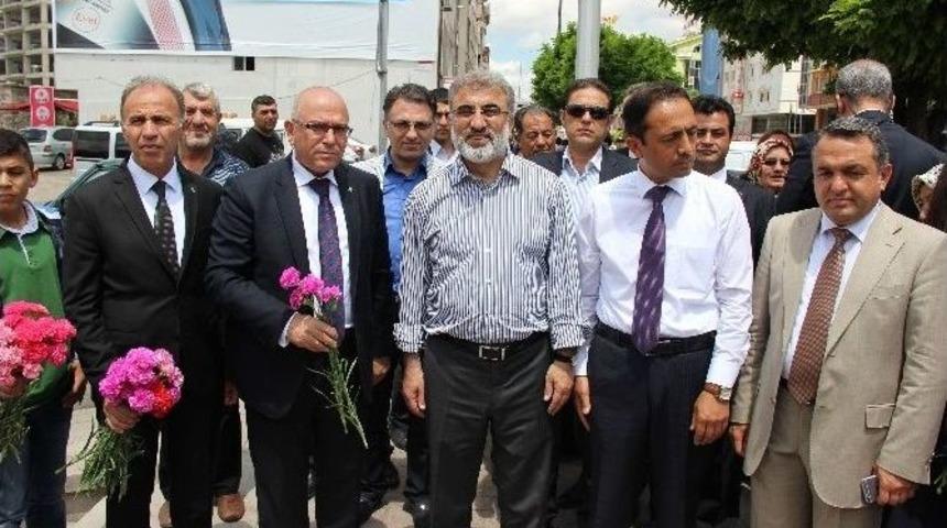 Bakan Taner Yıldız, Esnafı Ziyaret Etti