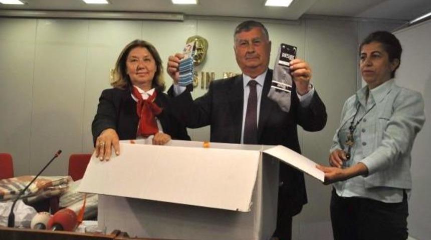 Chp'li Keskin'den Bakan Zeybekci'ye Hediye Paketi Eleştirisi