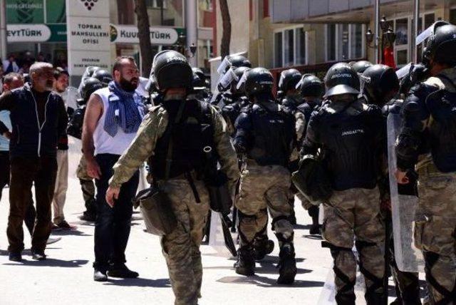 Erzurum da Hdp Mitingi Öncesi Olaylar Çıktı (3) 1