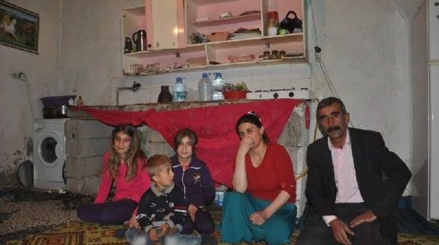 7 Kişilik Ailenin Toprak Evde Yaşam M&uuml;cadelesi