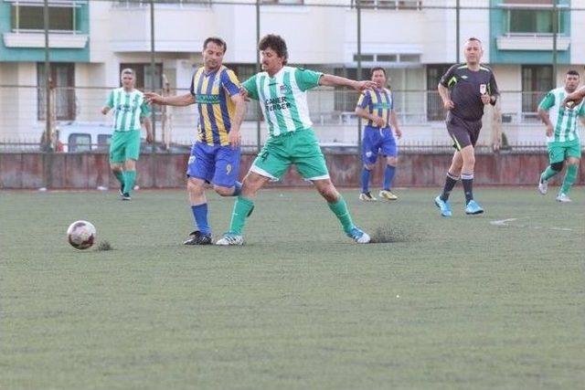 Yalova’da Veteranlar Ligi Başladı