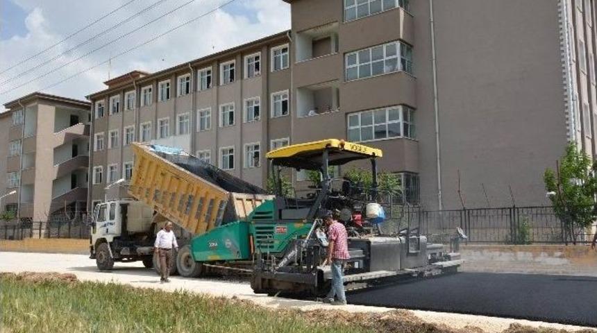 Asfalt &Ccedil;alışmaları T&uuml;m Hızıyla Devam Ediyor