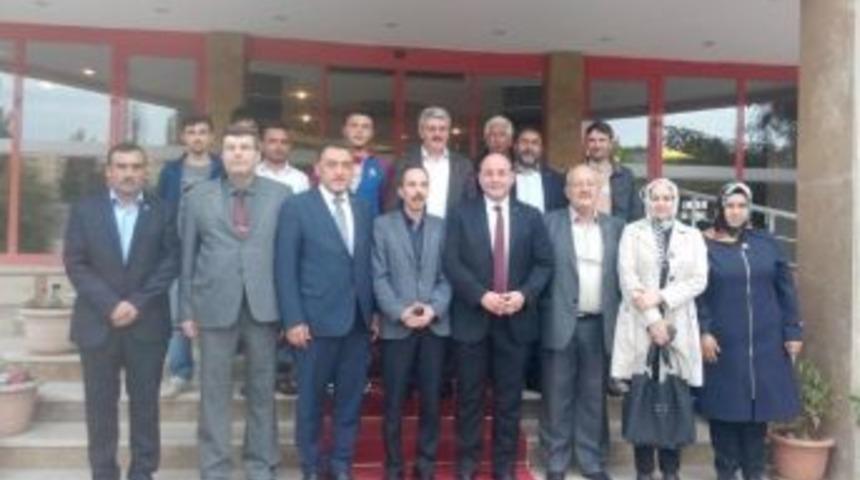 Ş&uuml;kr&uuml; Nazlı: Emet Ve Hisarcık İl&ccedil;elerinin Yol Sorunu Kalmayacak