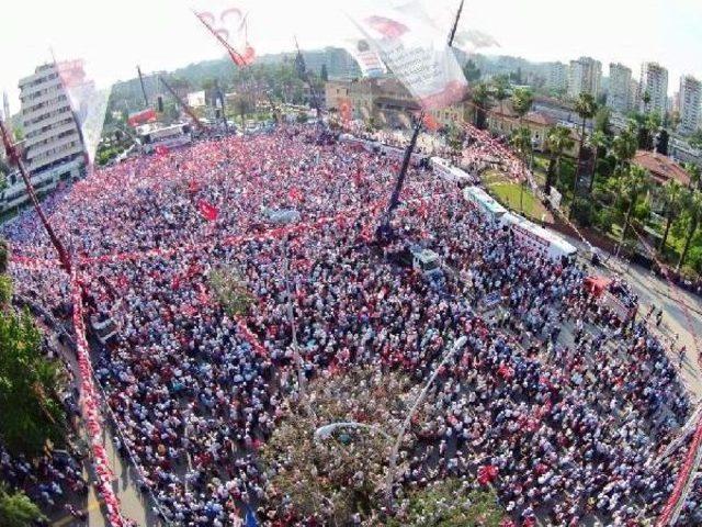 Bahçeli: Türk Milleti Ilk Kez Ezik Bir Başbakan Gördü  (2)