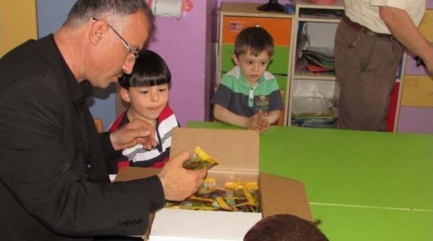 Emet&rsquo;te &Ouml;ğrencilere Kuru &Uuml;z&uuml;m