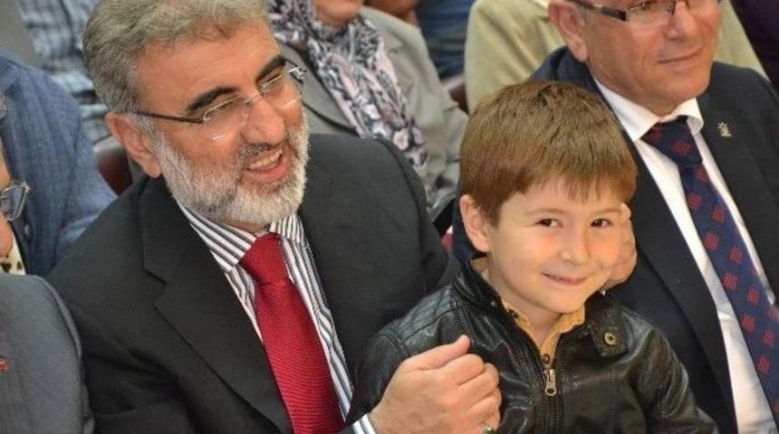 Bakan Yıldız, Kayseri&rsquo;de Genişletilmiş Mahalle Toplantısına Katıldı