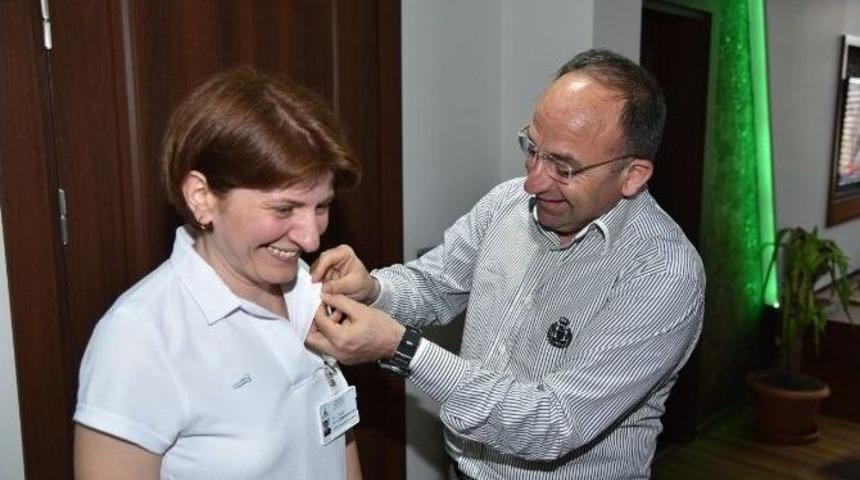 Kartepe Belediyesi’nde Ayın Personeli Demirpehlivan Ve Kalaycı