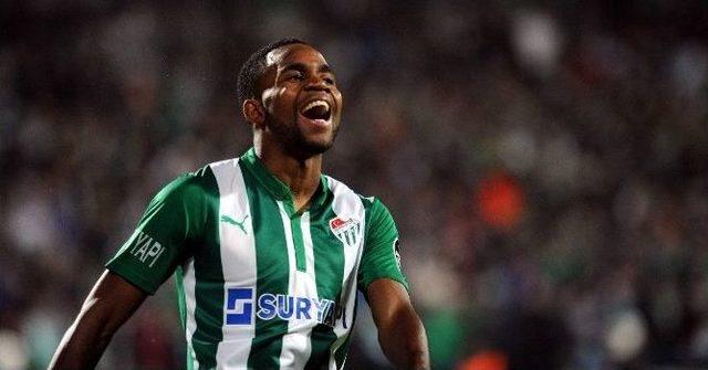 Bursaspor’da Yaprak Dökümü