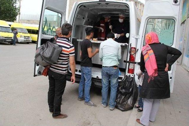 Van’da Mobil Çorba Dağıtım Hizmeti