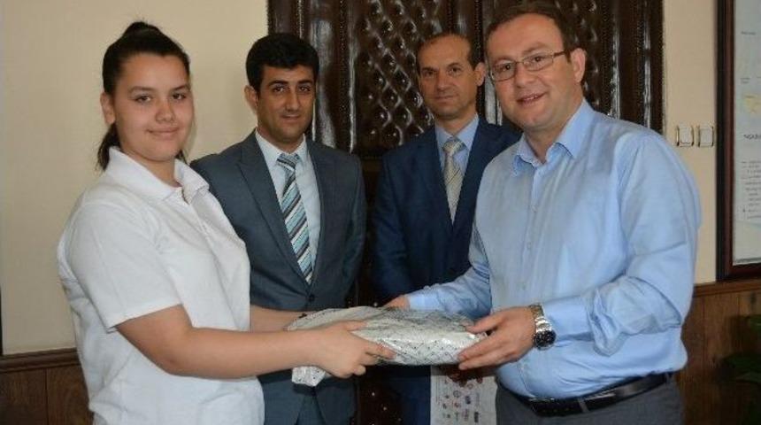 Erdek&rsquo;te Gen&ccedil;lerden Ecdada Mektup