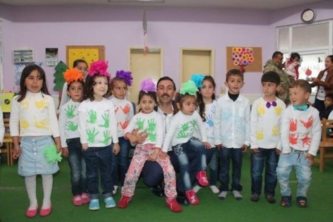 Saray&rsquo;da Miniklerin Yıl Sonu Şenlikleri