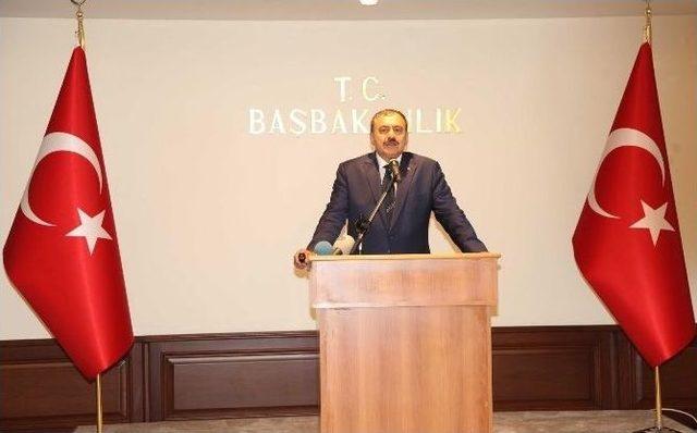 Bakan Eroğlu, Başbakanlık Ofisinde İzmir Projelerini Tanıttı 1