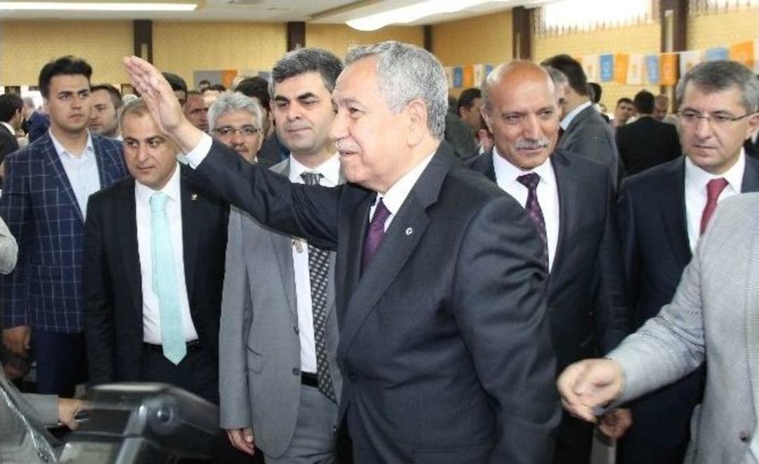 Başbakan Yardımcısı B&uuml;lent Arın&ccedil; Elazığ&rsquo;da
