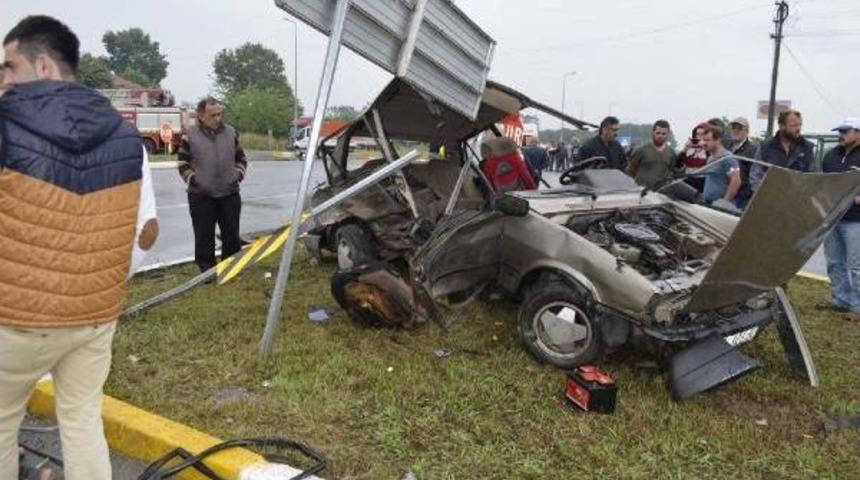 Sakarya'da Trafik Kazası: 5 Yaralı