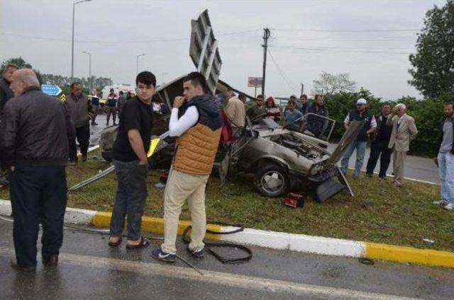 Sakarya'da Trafik Kazası: 5 Yaralı