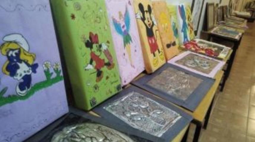 İdil&rsquo;de Yılsonu Sergisi A&ccedil;ıldı