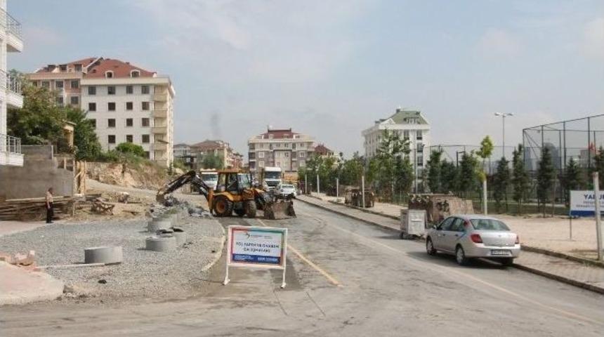 Beylikd&uuml;z&uuml;&rsquo;nde Yollar Yenileniyor