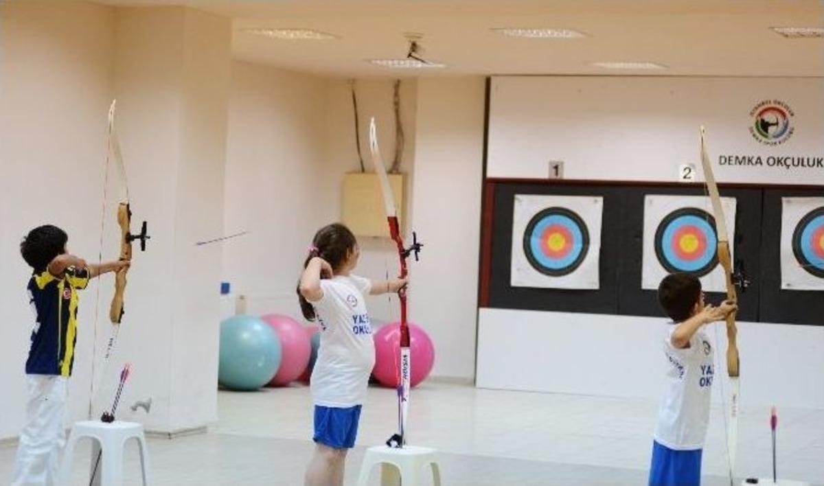 Beylikd&uuml;z&uuml; Belediyesi Yaz Spor Okulları Başlıyor