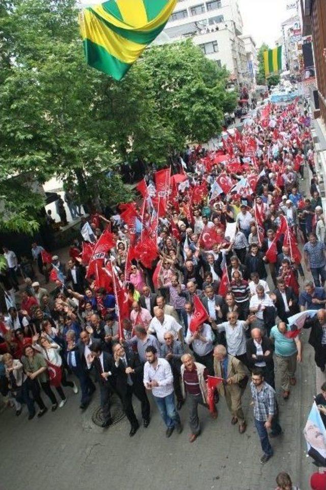 Pekşen, 7 Haziran Seçimleri Öncesi Son Ziyaretlerini Yapıyor