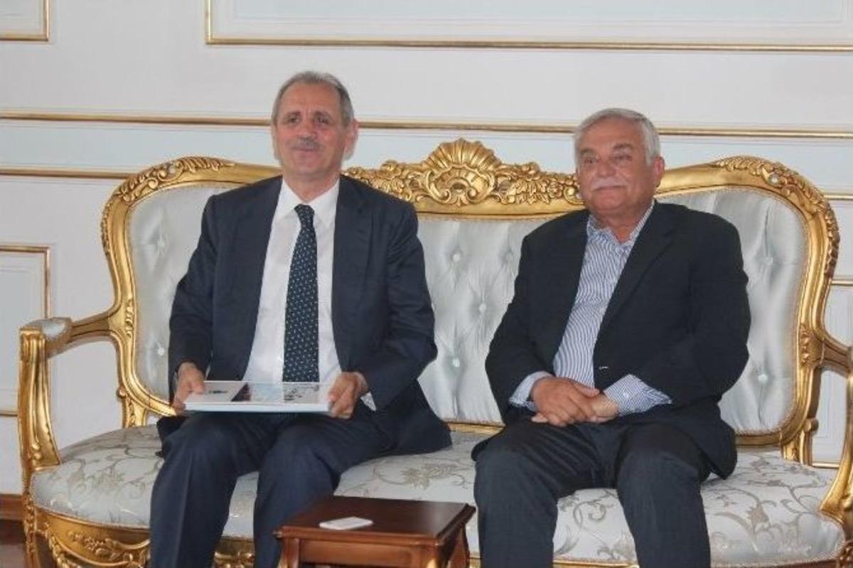T&uuml;rklimder&rsquo;den Tekirdağ Valiliği Ve Tekirdağ B&uuml;y&uuml;kşehir Belediyesine Ziyaret