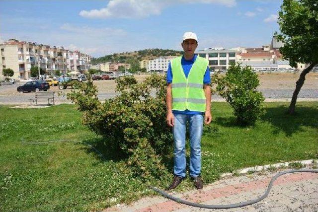 Tekmelenen Madenci, Bergama Belediyesi'nde Işe Başladı (2)