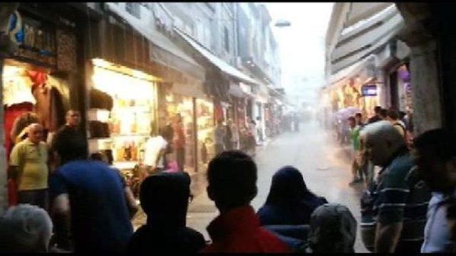 Kapalıçarşı yı Su Bastı, Zabıta Aracı Mahsur Kaldı 2