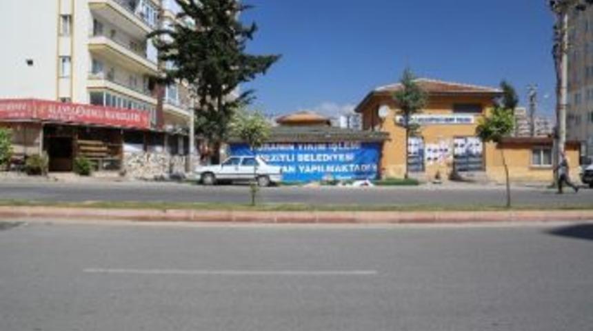 Mezitli&rsquo;de Yıkım Devam Ediyor