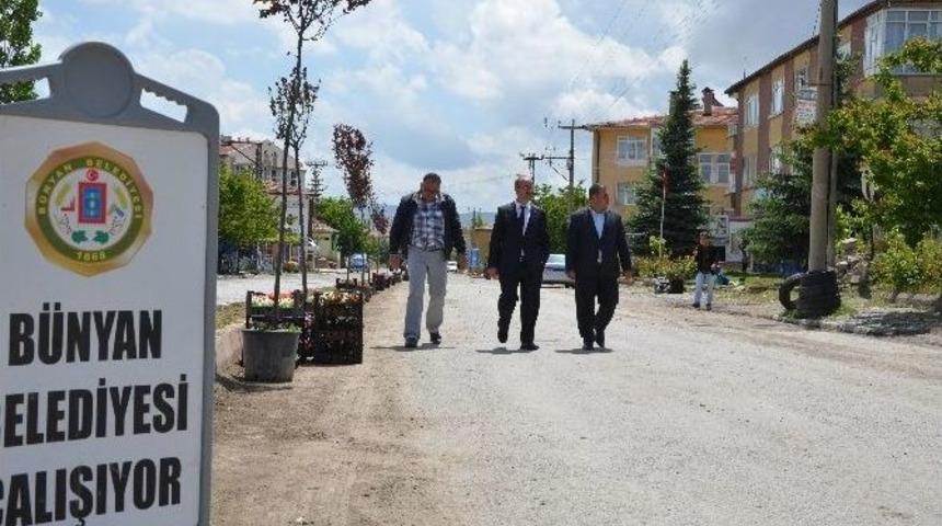 B&uuml;nyan &Ccedil;i&ccedil;ek A&ccedil;ıyor