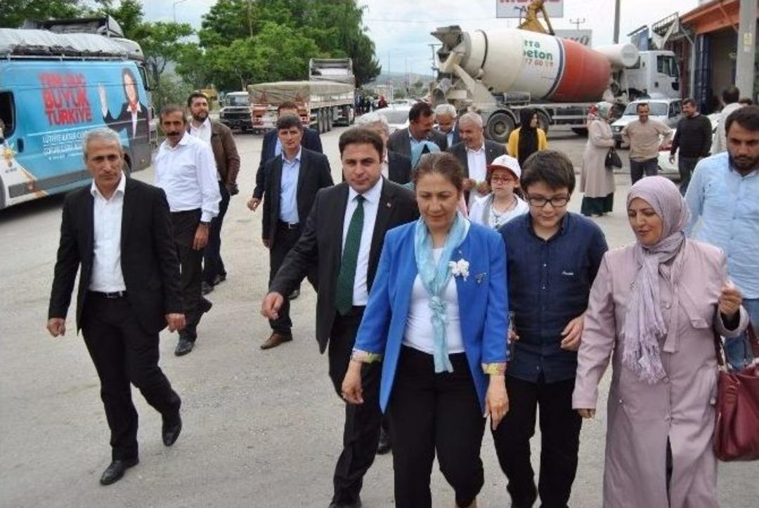 Ceritoğlu&rsquo;ndan Sungurlu&rsquo;da Esnaf Turu