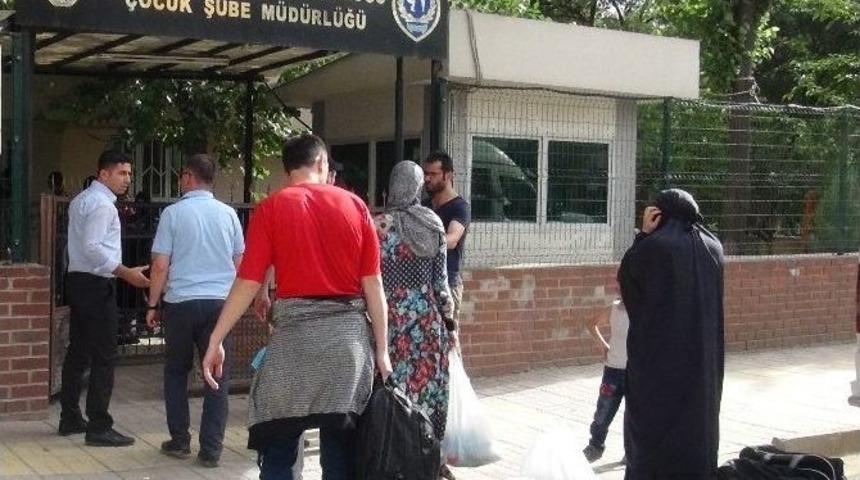 Kilis &Uuml;zerinden Işid&rsquo;e Katılmak İ&ccedil;in Suriye&rsquo;ye Ge&ccedil;meye &Ccedil;alışan Yabancılar Batman&rsquo;a Getirildi